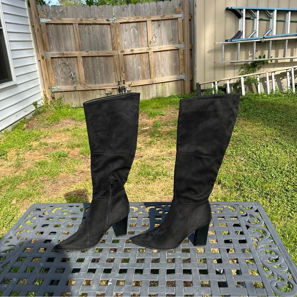 Olivia Miller Women's Sabrina Pointy Toe Tall‎ Dress Boots in black size 11
